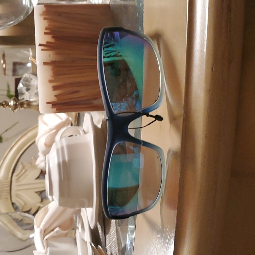 Foster Grant Men's Active Sunnies